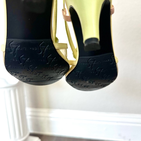 Vintage Pastel Floral Wedding Heels - Picture 14 of 14